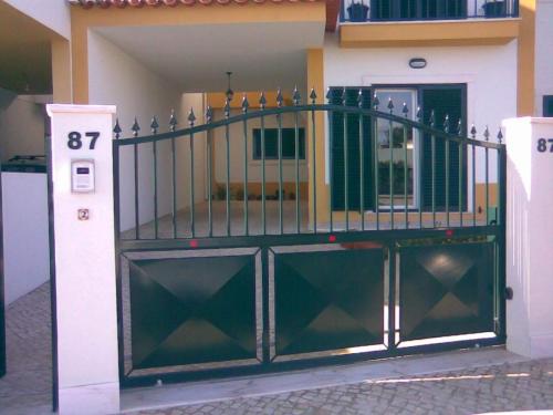 vedacoes_portoes_grades_resguardos_duche